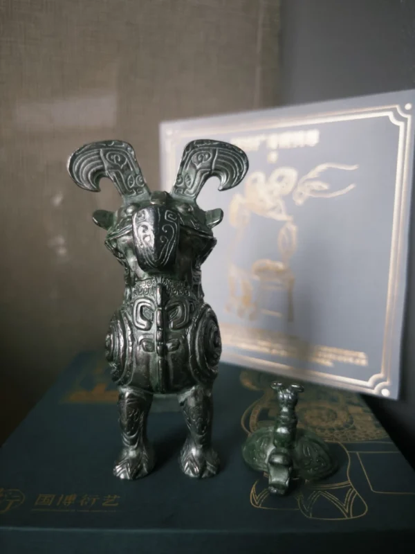 13th-Century BCE Owl Zun – Modern Reproduction Sculpture